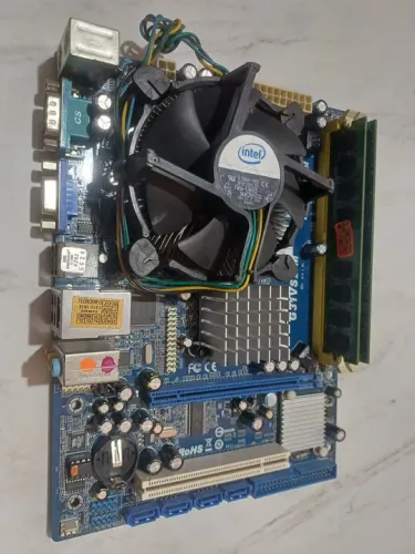 Kit completo placa mãe ddr2,funcionando e com bios atualizada