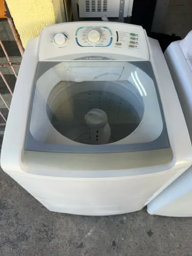 Máquina de Lavar Lavadora Electrolux 15kgs 127v