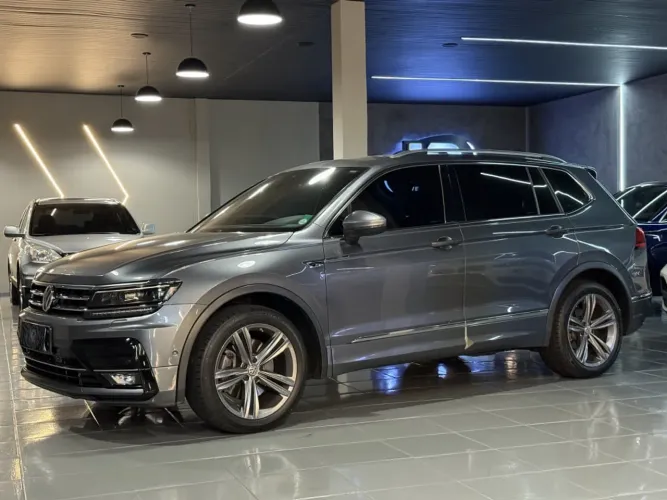 Volkswagen Tiguan Allspac R-line 350 TSI 2.0 4X4 2019