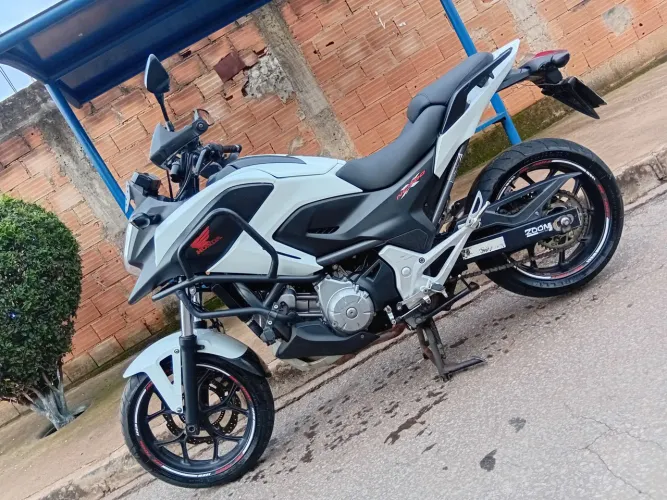 Vendo Ou troco nc 700 abs 