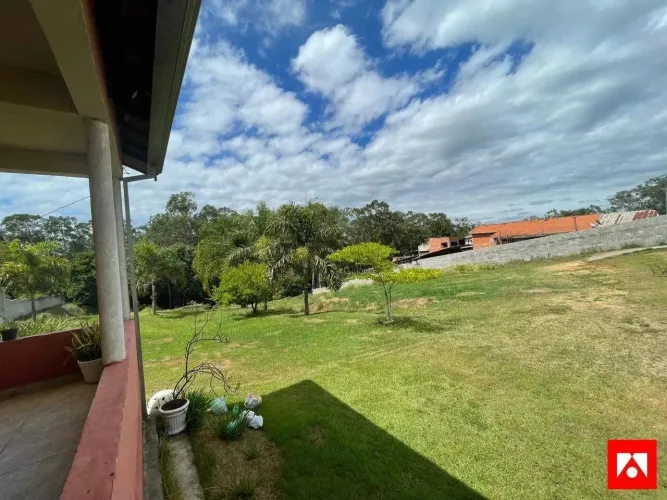 Chácara à venda no Bairro Gleba Califórnia em Santa Bárbara d'Oeste com 2 quartos, sendo 1