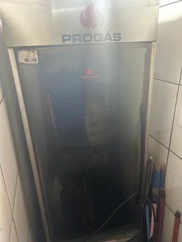 Máquina assadeira progas