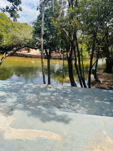 Chacara com banho no Agua Boa