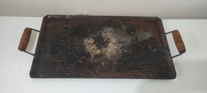 Chapa de aço com alças - Ideal para grelhar alimentos