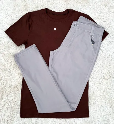 Kit Camisa Marrom e Calca Sarja Cinza 