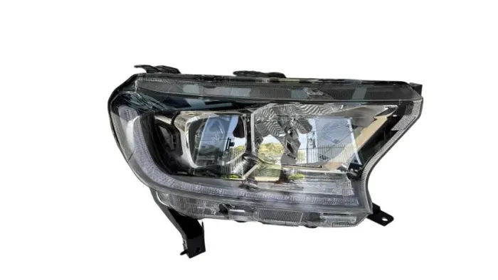 Farol direito ranger Full led detalhe na garra
