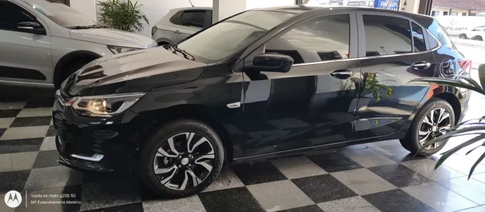 Onix PREMIER 2 TB AUTOMÁTICO 2025/25 1.200 KMS SÓ COMPLETÍSSIMO 