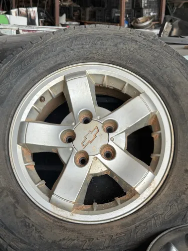 Jogo de Rodas s10 executive aro 16 