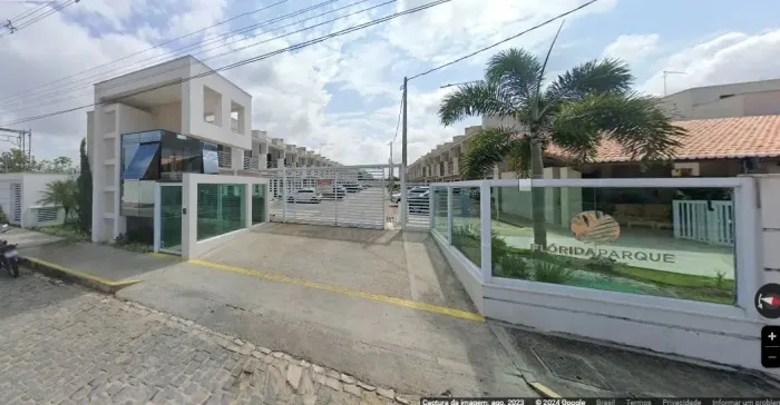 Casa duplex no condominio Florida Park R$ 330.000,00 - Parque das arvores - Parnamirim - R