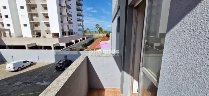 Apartamento com 2 dormitórios à venda, 62 m² por R$ 470.000,00 - Indaiá - Caraguatatuba/SP