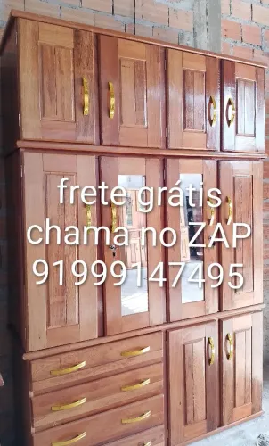 Guarda roupa de casal 4 portas novo todo em madeira.