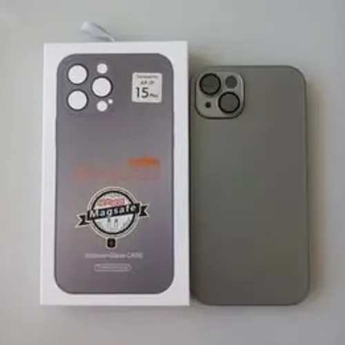 Capa 15 Plus - Titanium Gray - Com traseira de Vidro Fosco AG-Glass