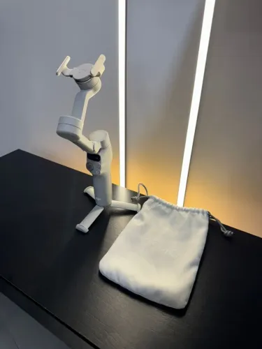 Estabilizador DJI para Celular