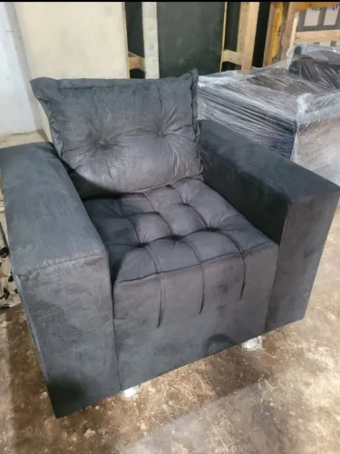 Poltronas acento detalhado 380$ 