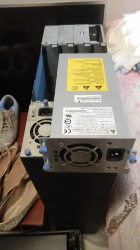 Fonte para PowerVault TL2000 TL4000 e System Storage TS3100 TS3200 P/N: EOE12030002