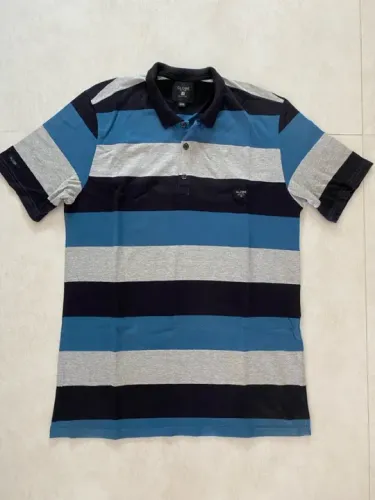 Camiseta Polo Globe