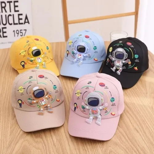 Bonés infantis de astronauta - 5 cores