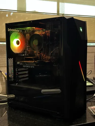 PC Gamer GTX 1650 / AMD Ryzen 5 3600 (SEM HD/SSD)
