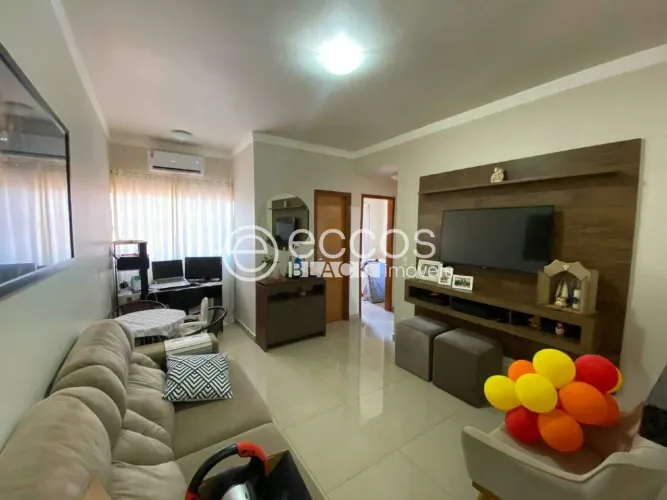 Apartamento à venda, 2 quartos, 1 suíte, 1 vaga, Olinda - UBERABA/MG