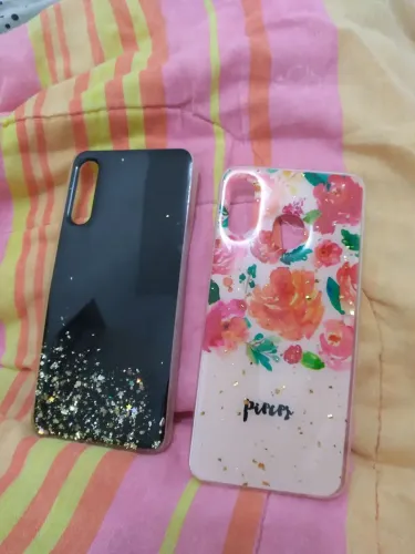 Capas de Celular as duas por 6