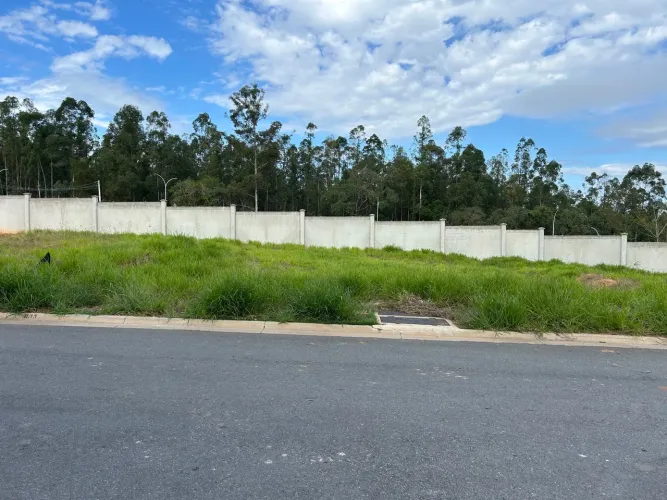  Terreno em Condomínio Jardim Casablanca 307.50 metros !! 