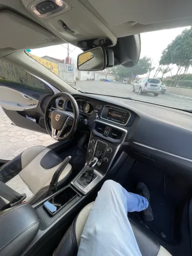 Volvo V40 T-5 Cross Country 2.0 AWD Aut. 2014