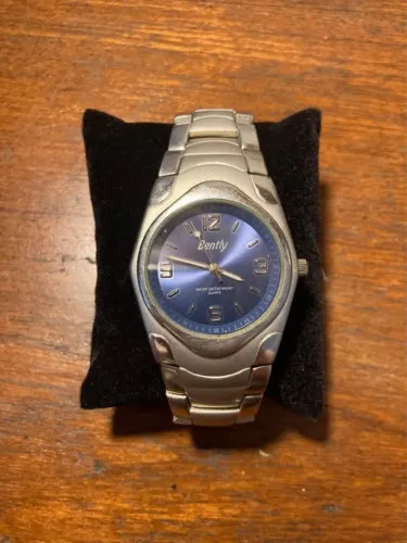 Relógio Bently Water 3ATM Resist QUARTZ