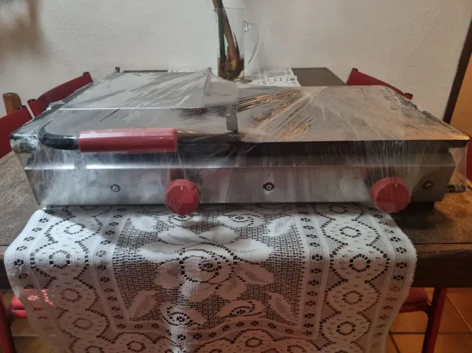 Chapa pra sanduíche e churrasquinho