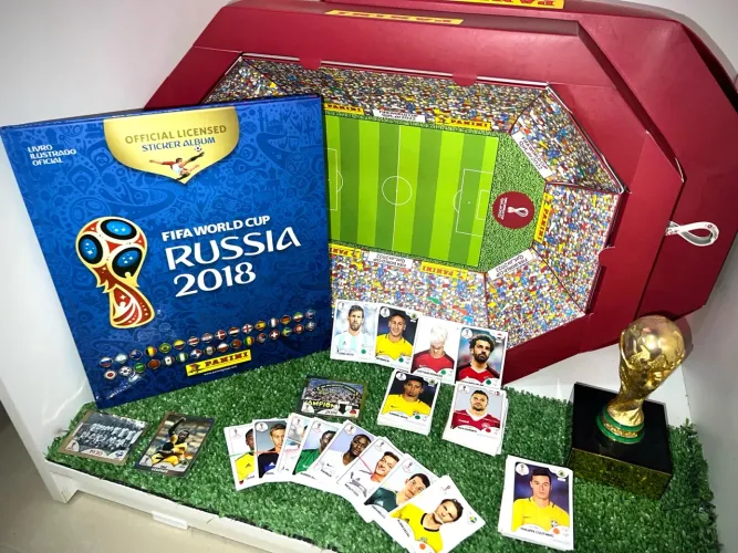 Álbum Copa 2018 Capa Dura COMPLETO (682/682) + Figurinhas Extras!