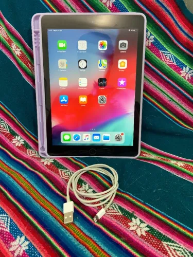 iPad Air 1 - Tela 9.7 polegadas - 16GB Wi-Fi