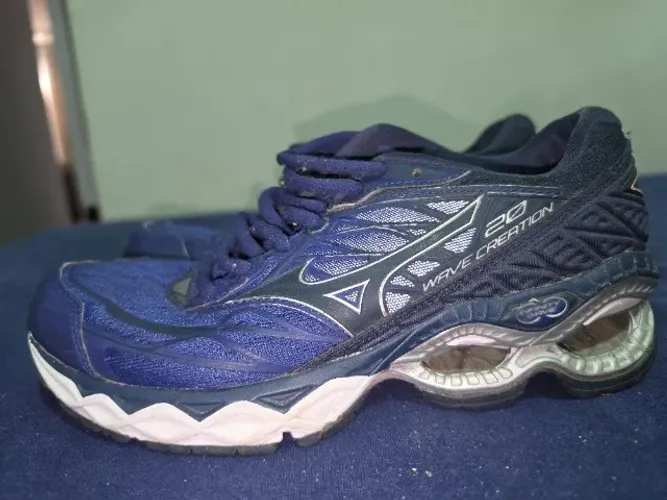 Tênis mizuno