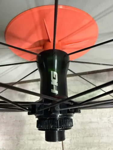 Roda carbono Hollowgram freio disco