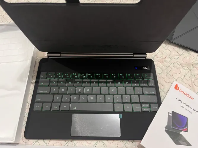 Teclado Bettdow oficial para tablet linha S