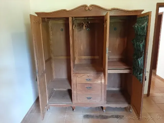 GUARDA ROUPA ANTIGO-ESTILO LUIS XV ~ MADEIRA (ANGELIM) MACIÇA - PRFEITO E SUPER CONSERVADO