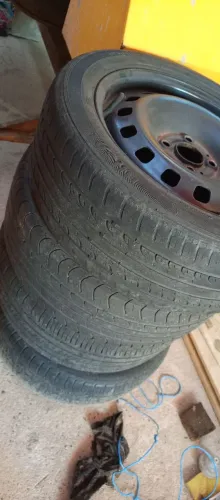 Rodas 15 com penel zero perfil baixo