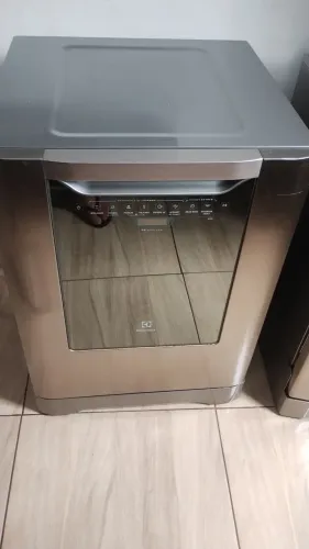lava louça Electrolux 14 serviço 220v funcionando perfeitamente