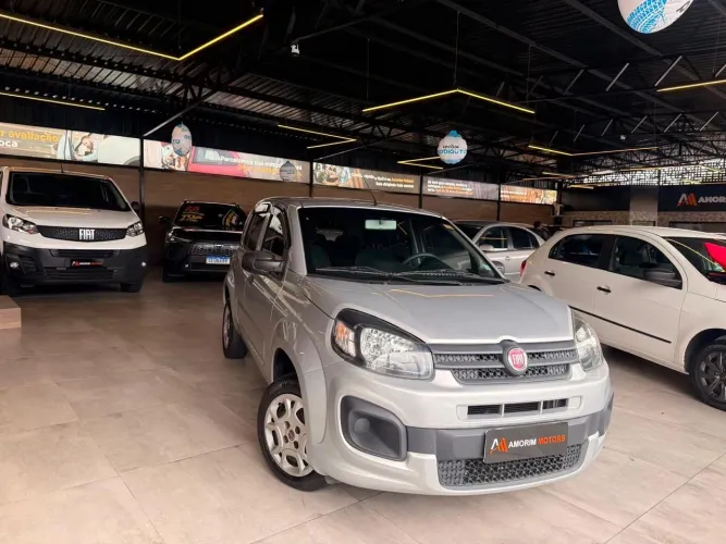 Fiat Uno Attractive 1.0 EVO Fire Flex 8V 5P 2021