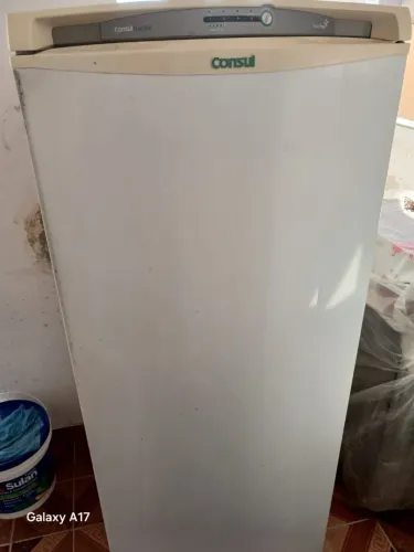Geladeira consul usada por pouco tempo