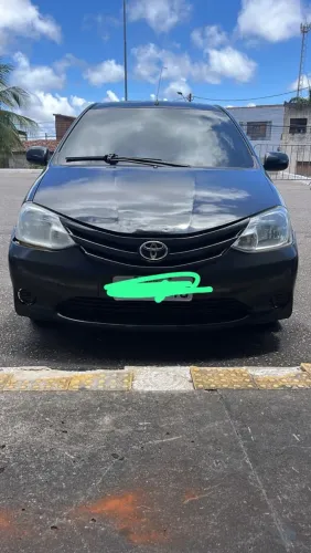 Toyota Etios XS Sedan 1.5 Flex 16V 4P Mec. 2013