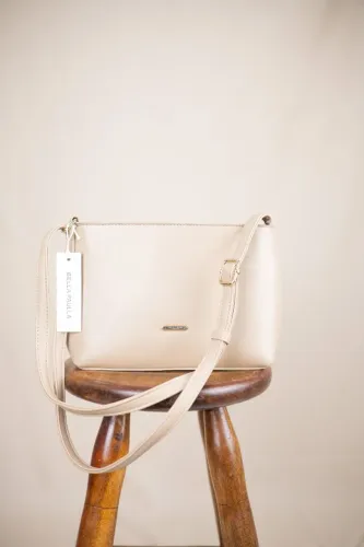bolsa de ombro nova bege bella paulla