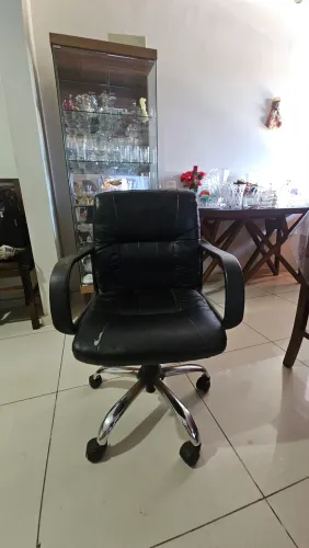 Cadeira Presidente usada