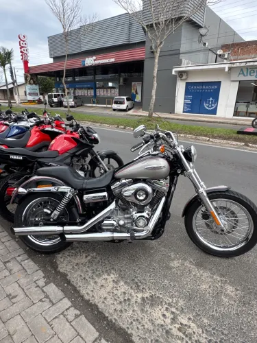 HARLEY DYNA SUPER CUSTOM