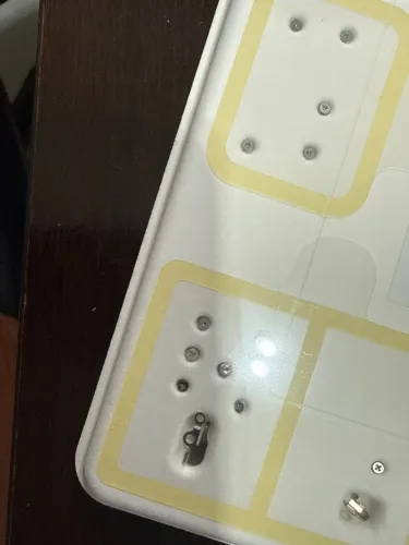 Parafuso iPhone XR 