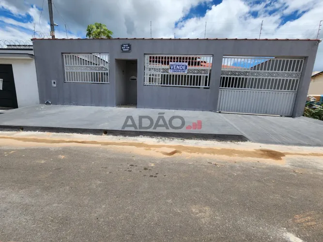 Casa Caldas Novas Casa de Rua com 3 Quarto(s) e 2 banheiro(s) à Venda, 210.00 por R$ 42000