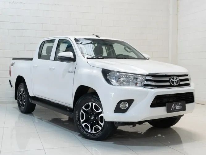 Toyota Hilux CD 4X4 2.8 Diesel Mec. 2020