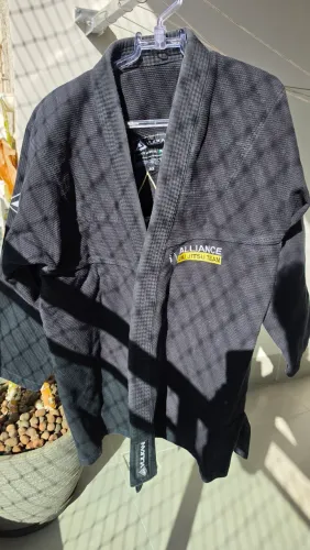 Kimono Alliance Vulkan A3 - Seminovo