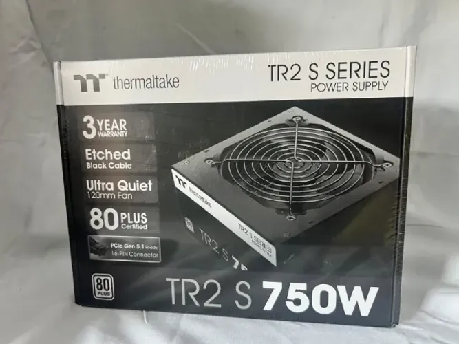 Fonte para computador Thermaltake 750w 80PLUS TRS S SERIES
