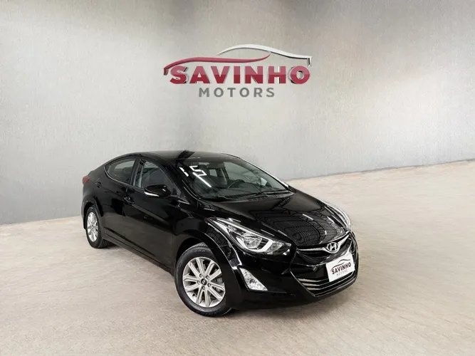 Hyundai Elantra GLS 2.0 16V Flex Aut. 2015