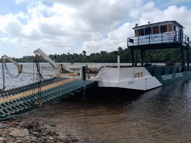 Vendo essa Ferry boat 
