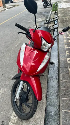 Honda Biz 110i 2017 - Segundo Dono, Rodas Liga Leve e Revisada!